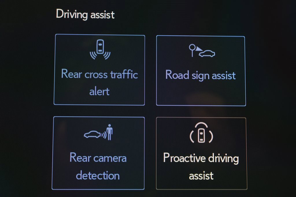 Used 2025 Lexus GX 550 image 38