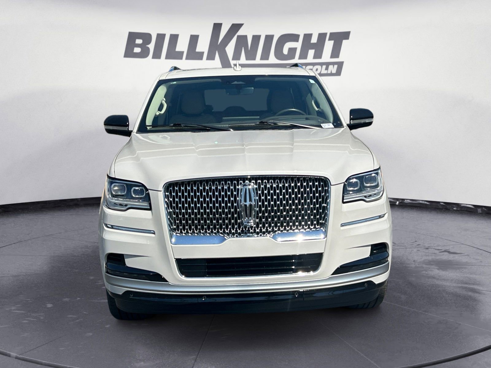 Certified 2024 Lincoln Navigator L Reserve AWD/4WD image 8