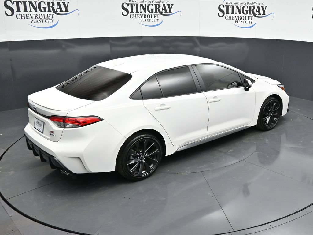 Used 2025 Toyota Corolla SE FWD image 27