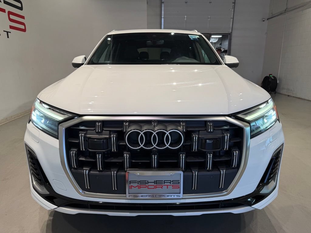 Used 2025 Audi Q7 3.0T Premium Plus AWD/4WD image 4