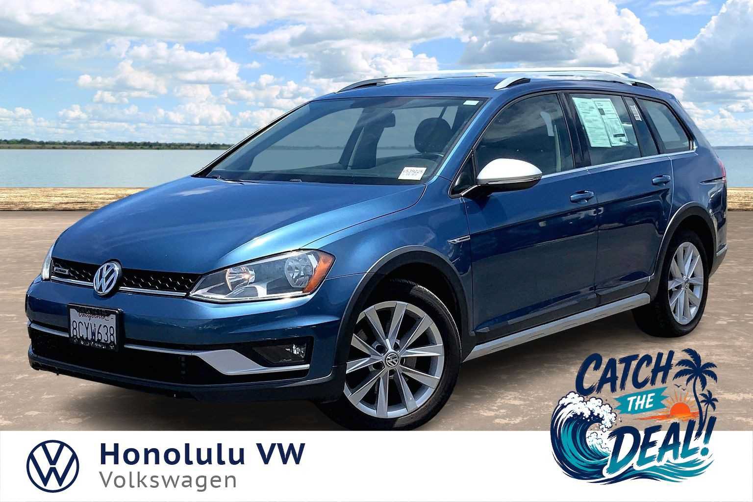 Used 2017 Volkswagen Golf Alltrack SE AWD/4WD image 1