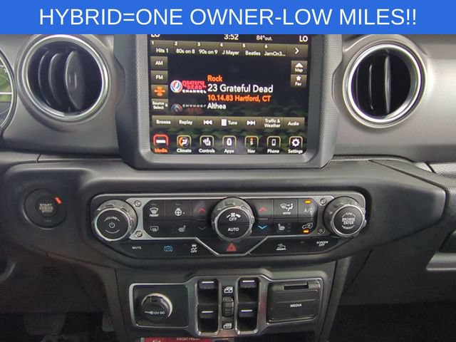 Used 2023 Jeep Wrangler Unlimited Rubicon 4xe w/ Cold Weather Group AWD/4WD image 21
