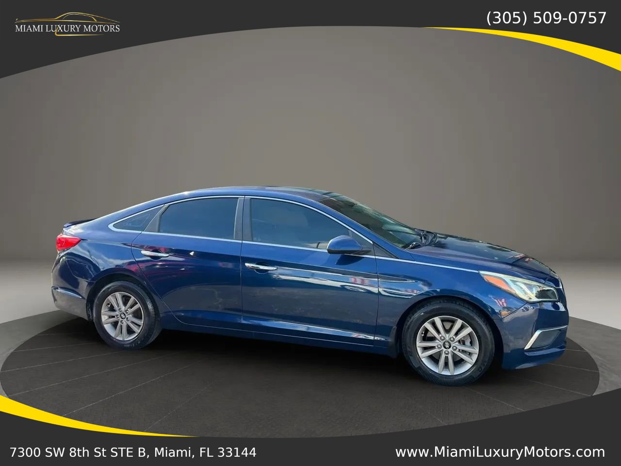 Used 2015 Hyundai Sonata SE w/ Option Group 09 FWD image 1