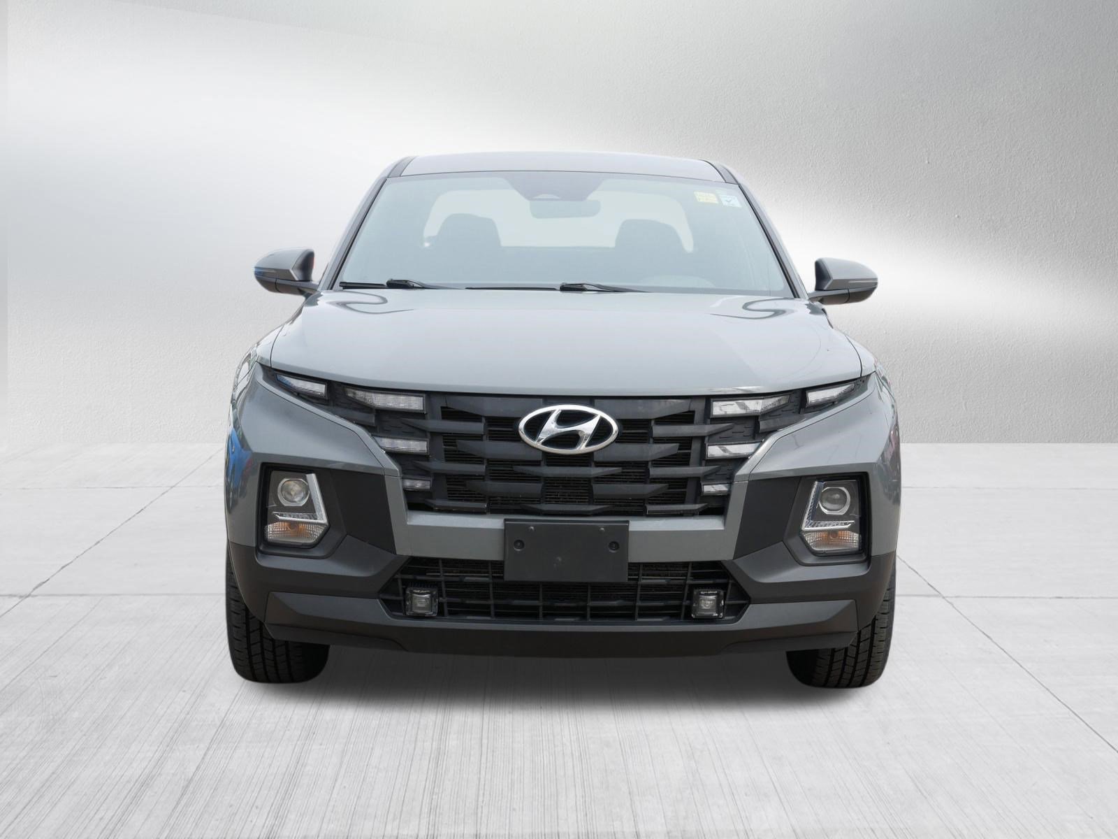Used 2022 Hyundai Santa Cruz SEL AWD/4WD image 2