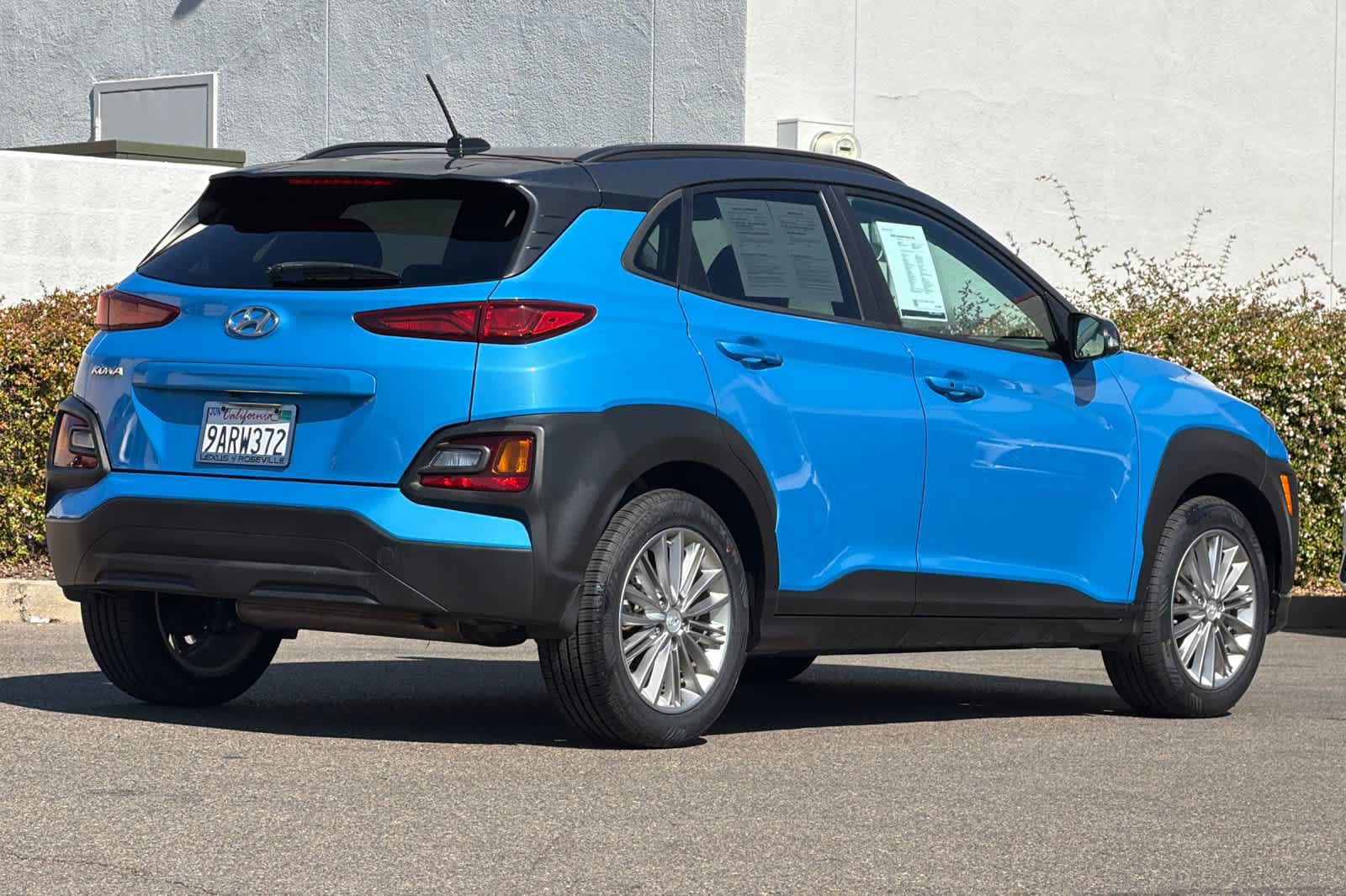 Used 2019 Hyundai Kona SEL FWD image 2