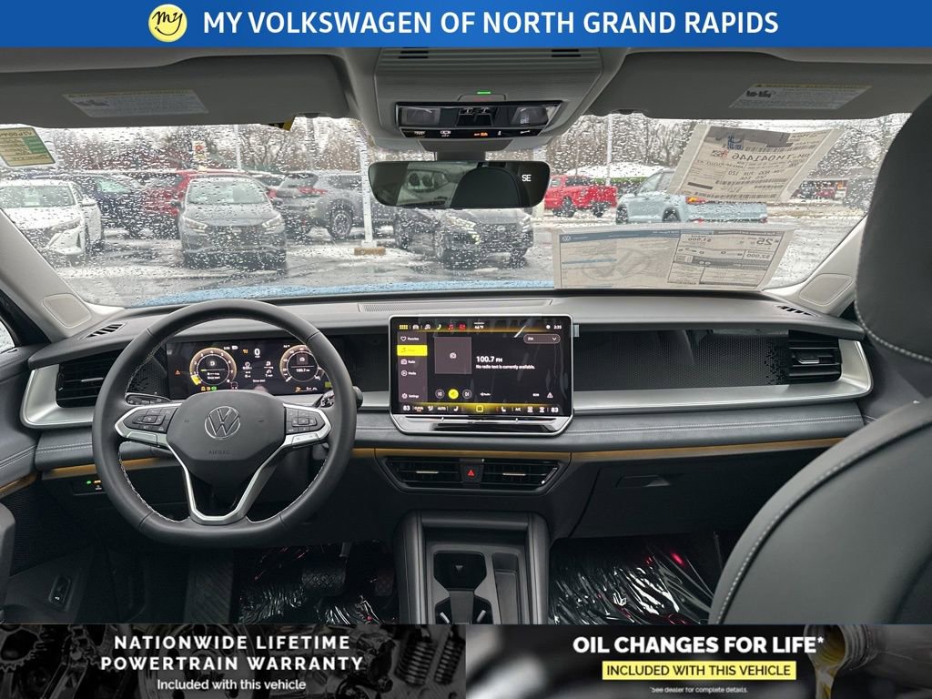 New 2026 Volkswagen Tiguan SE image 15