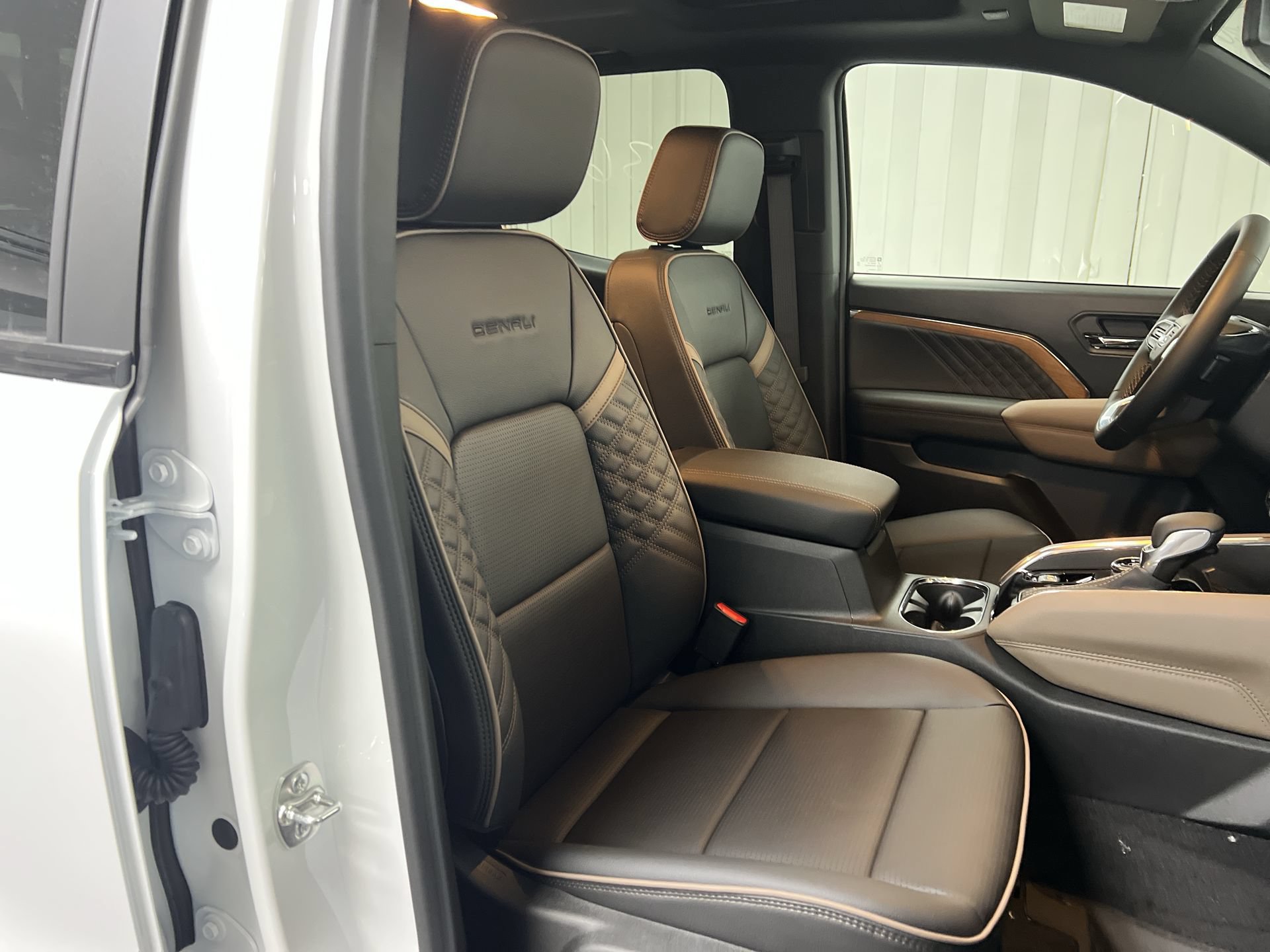 New 2026 GMC Canyon Denali AWD/4WD image 64