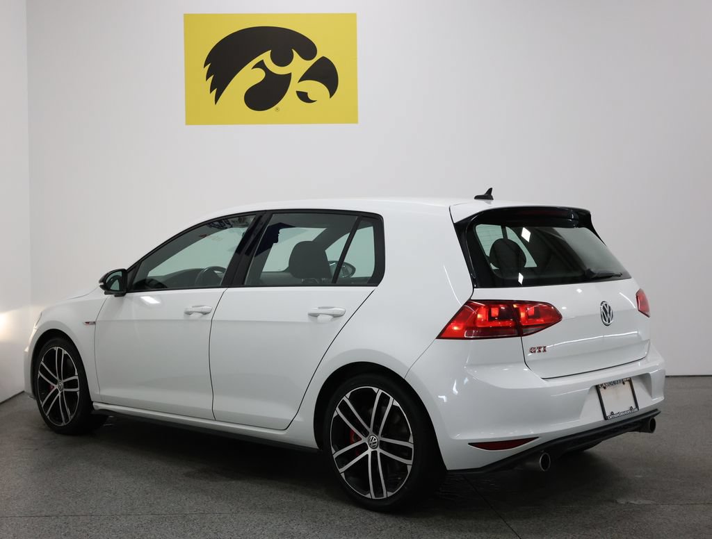Used 2017 Volkswagen GTI Sport FWD image 9