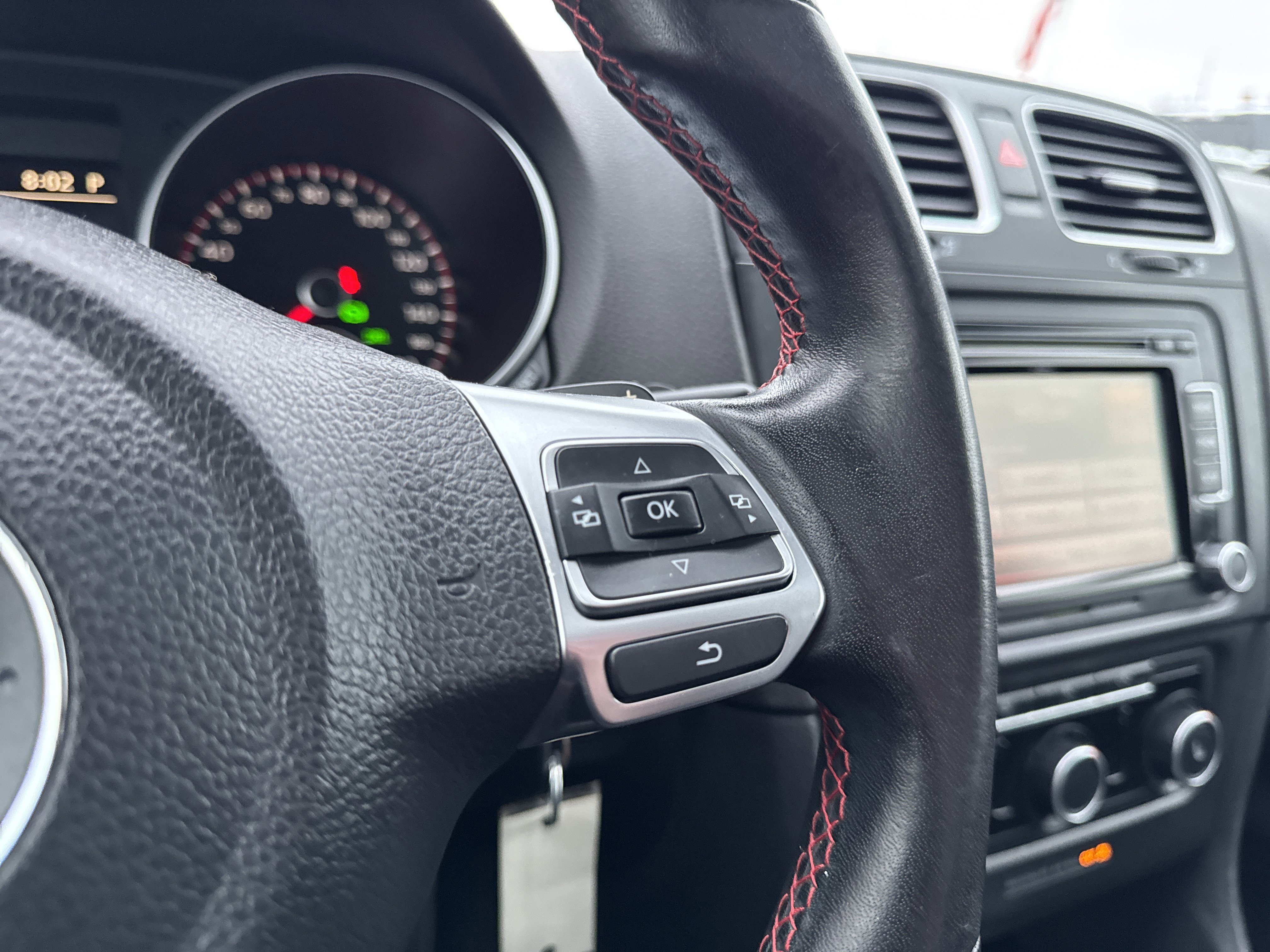 Used 2012 Volkswagen GTI 4-Door image 20