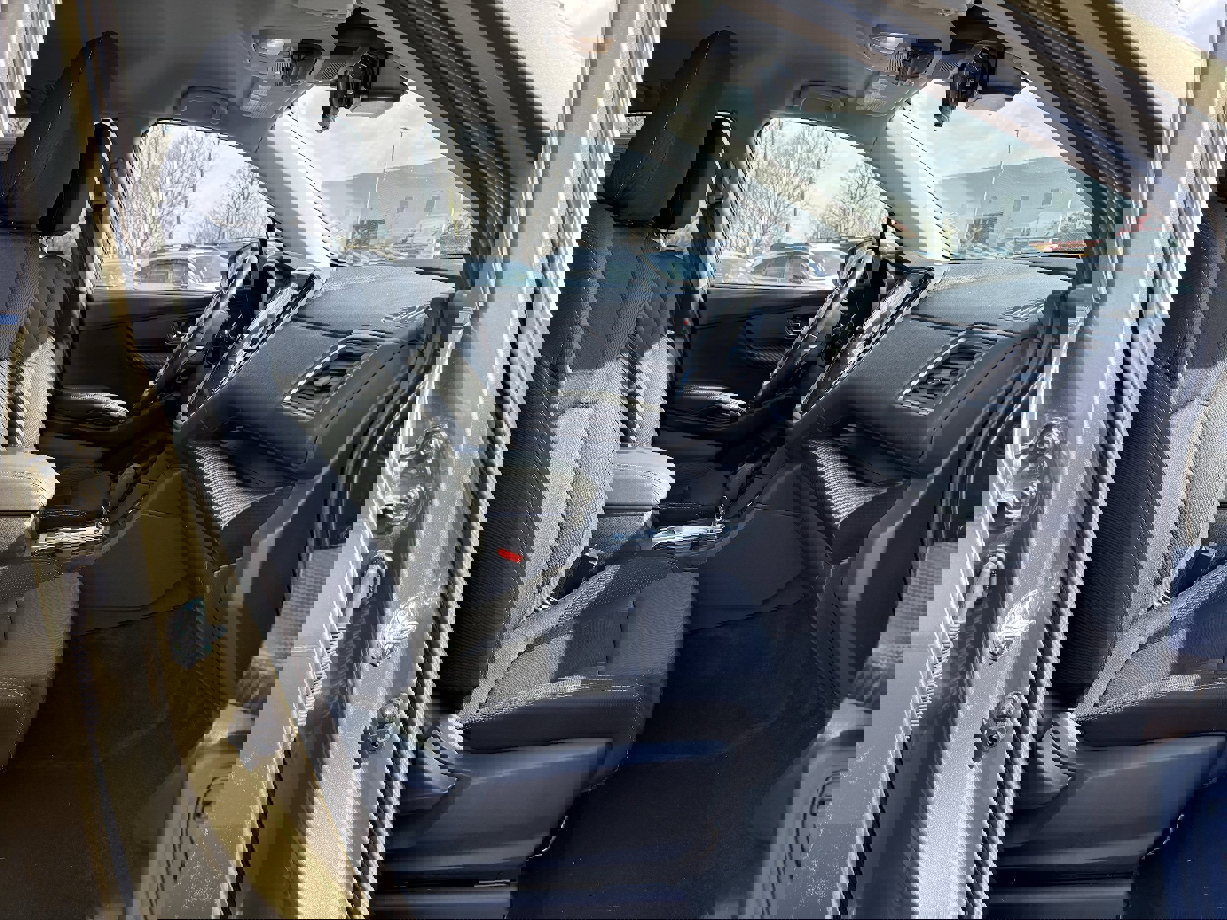 Certified 2025 Subaru Ascent Premium image 28