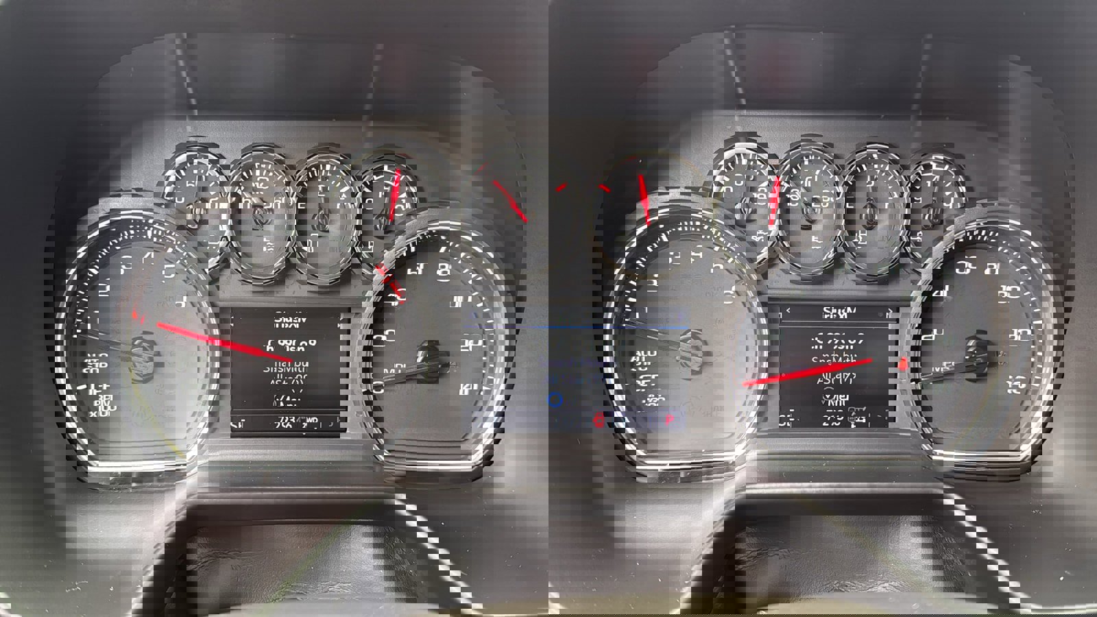 Used 2021 Chevrolet Tahoe LT w/ LT Signature Plus Package image 17