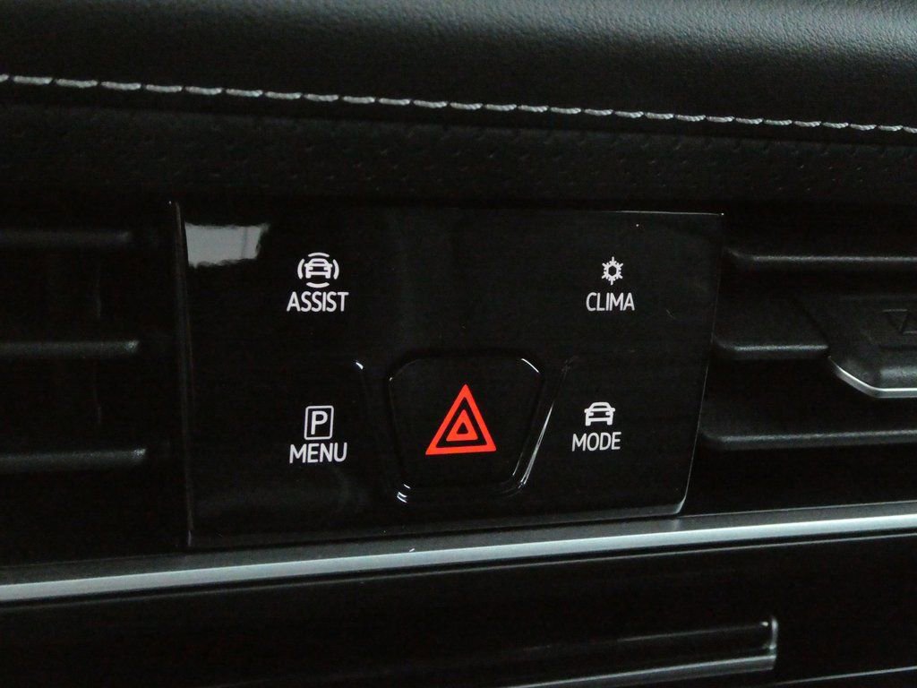 New 2026 Volkswagen Atlas SEL image 18