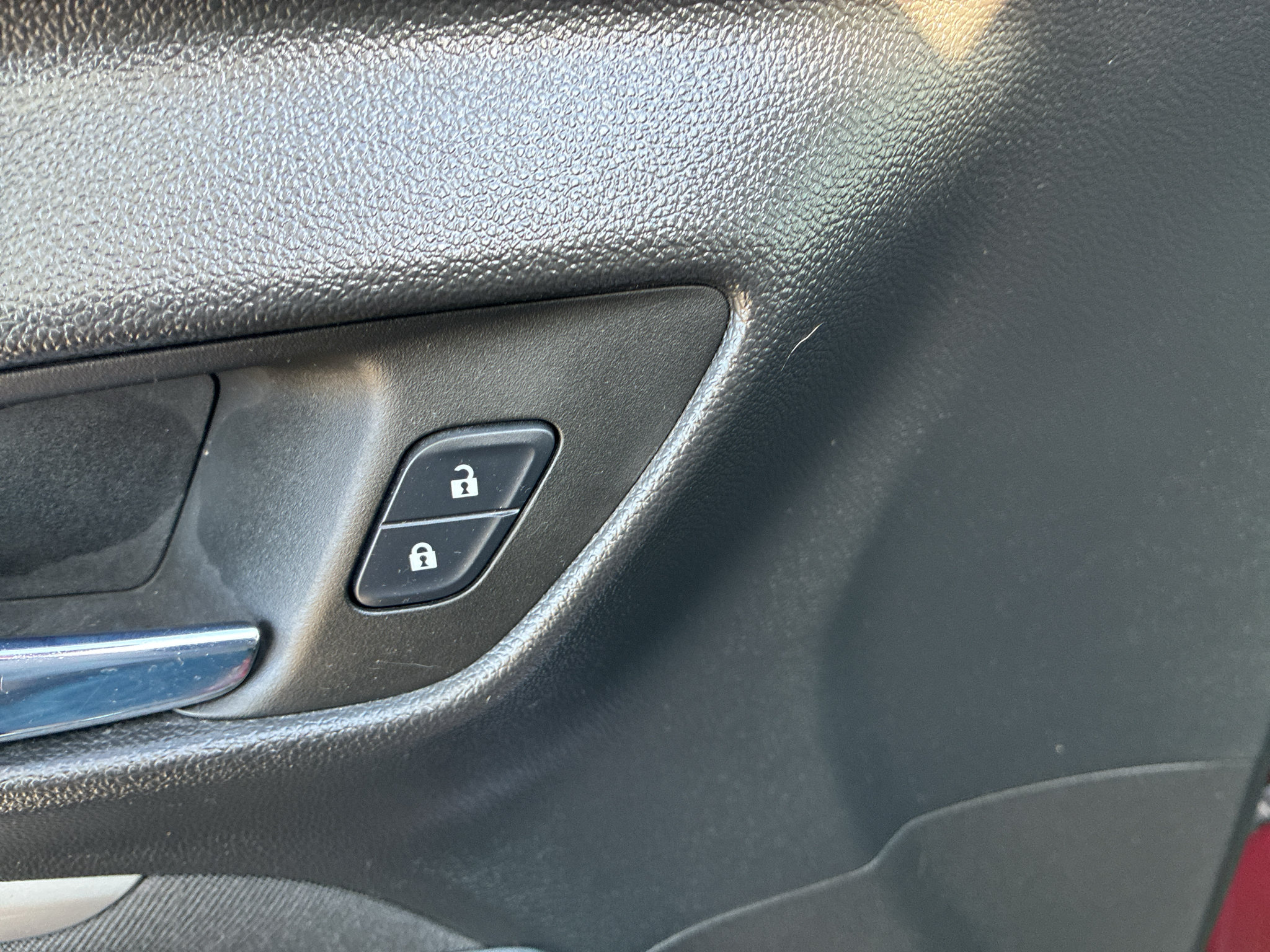 Used 2022 Chevrolet Bolt EUV LT FWD image 18