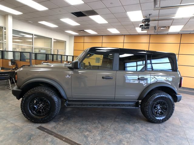 New 2026 Ford Bronco Outer Banks w/ Sasquatch Package AWD/4WD image 4
