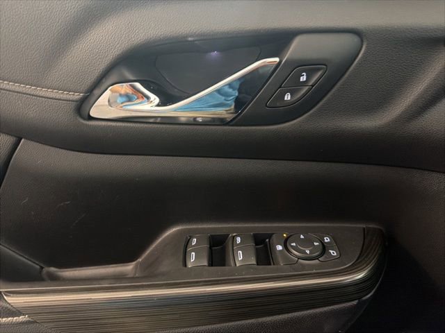 Used 2019 GMC Acadia SLT FWD image 18