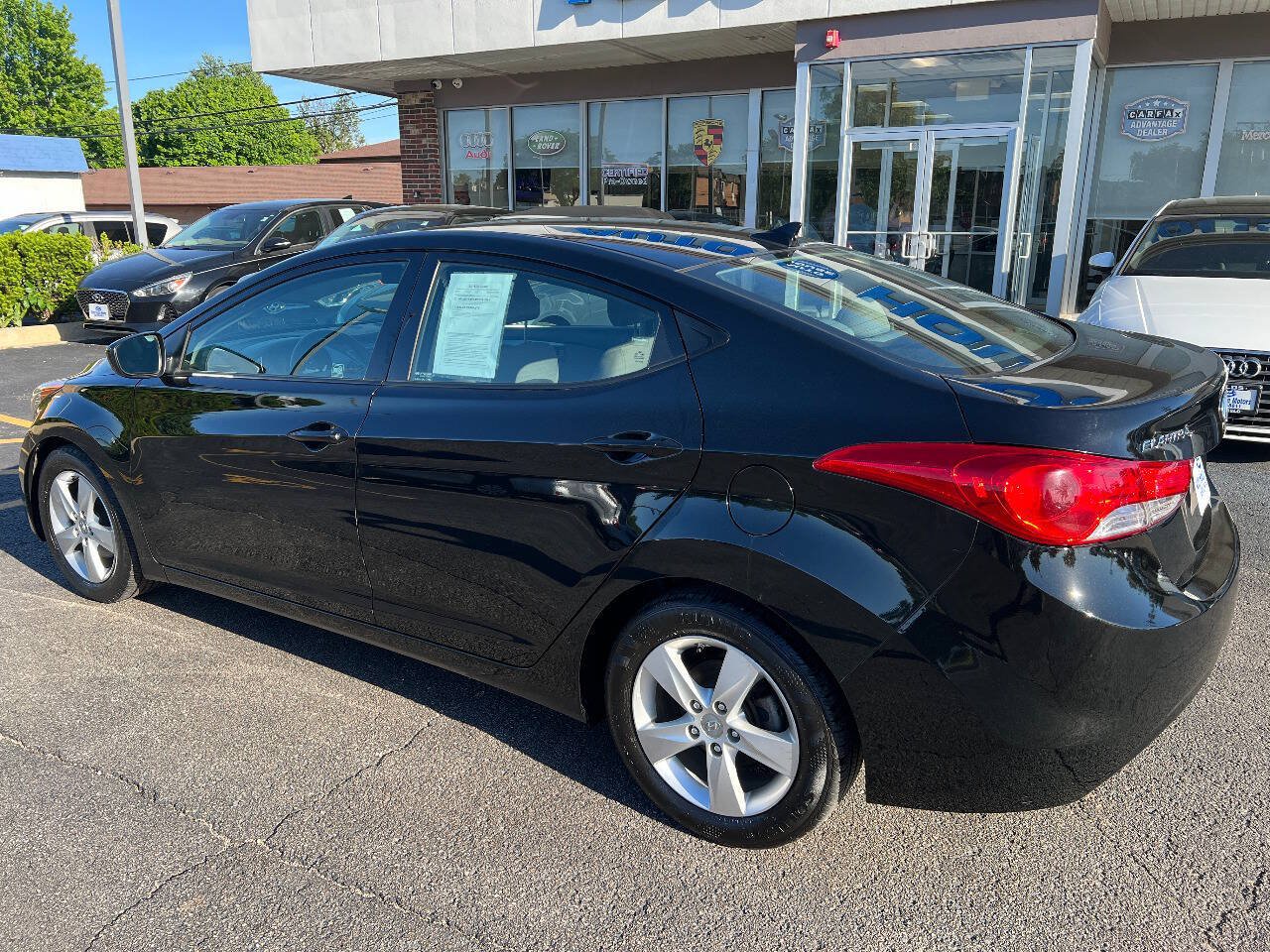 Used 2013 Hyundai Elantra GLS w/ Preferred Pkg FWD image 12