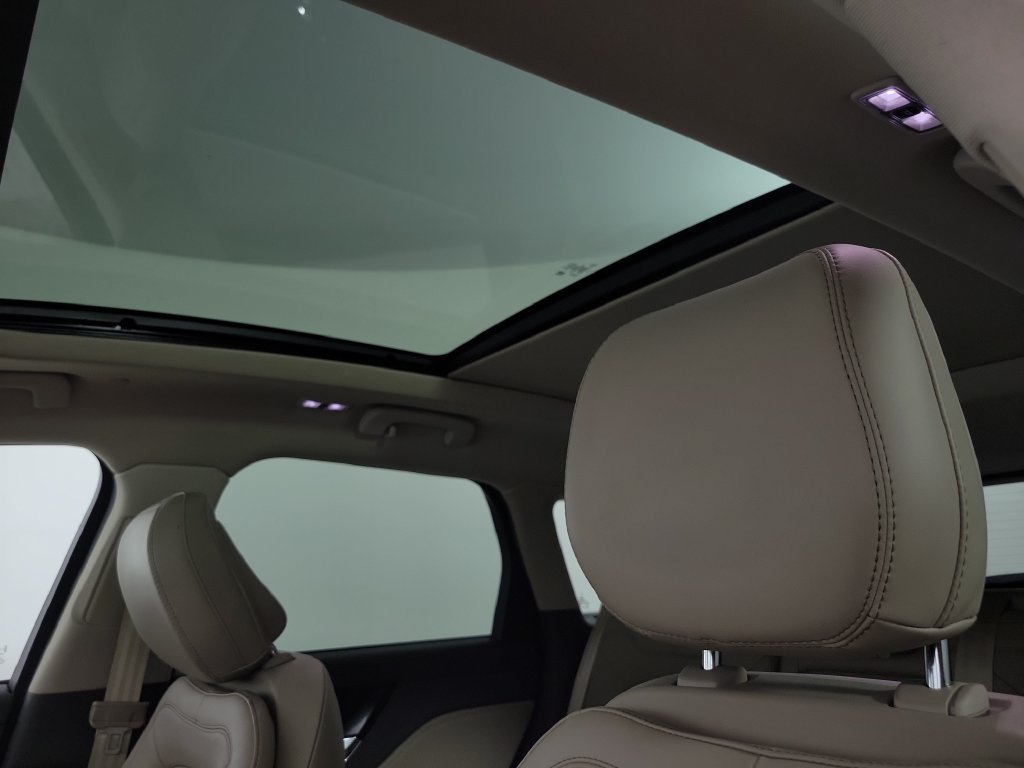 Certified 2020 Lincoln Corsair FWD w/ Premium Package image 23