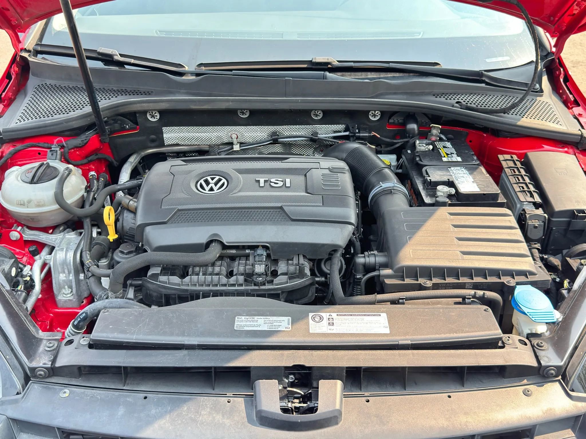 Used 2016 Volkswagen Golf S image 9