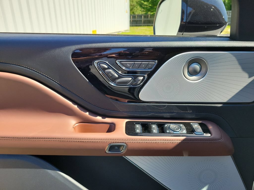 New 2026 Lincoln Aviator Reserve AWD/4WD image 20