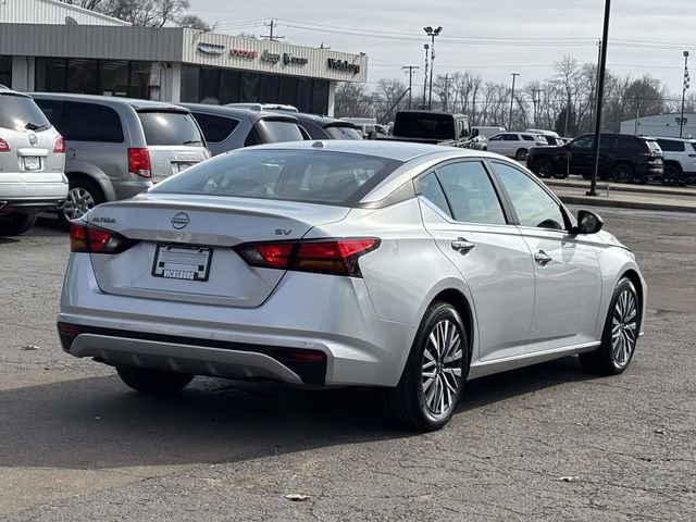 Used 2024 Nissan Altima 2.5 SV image 31