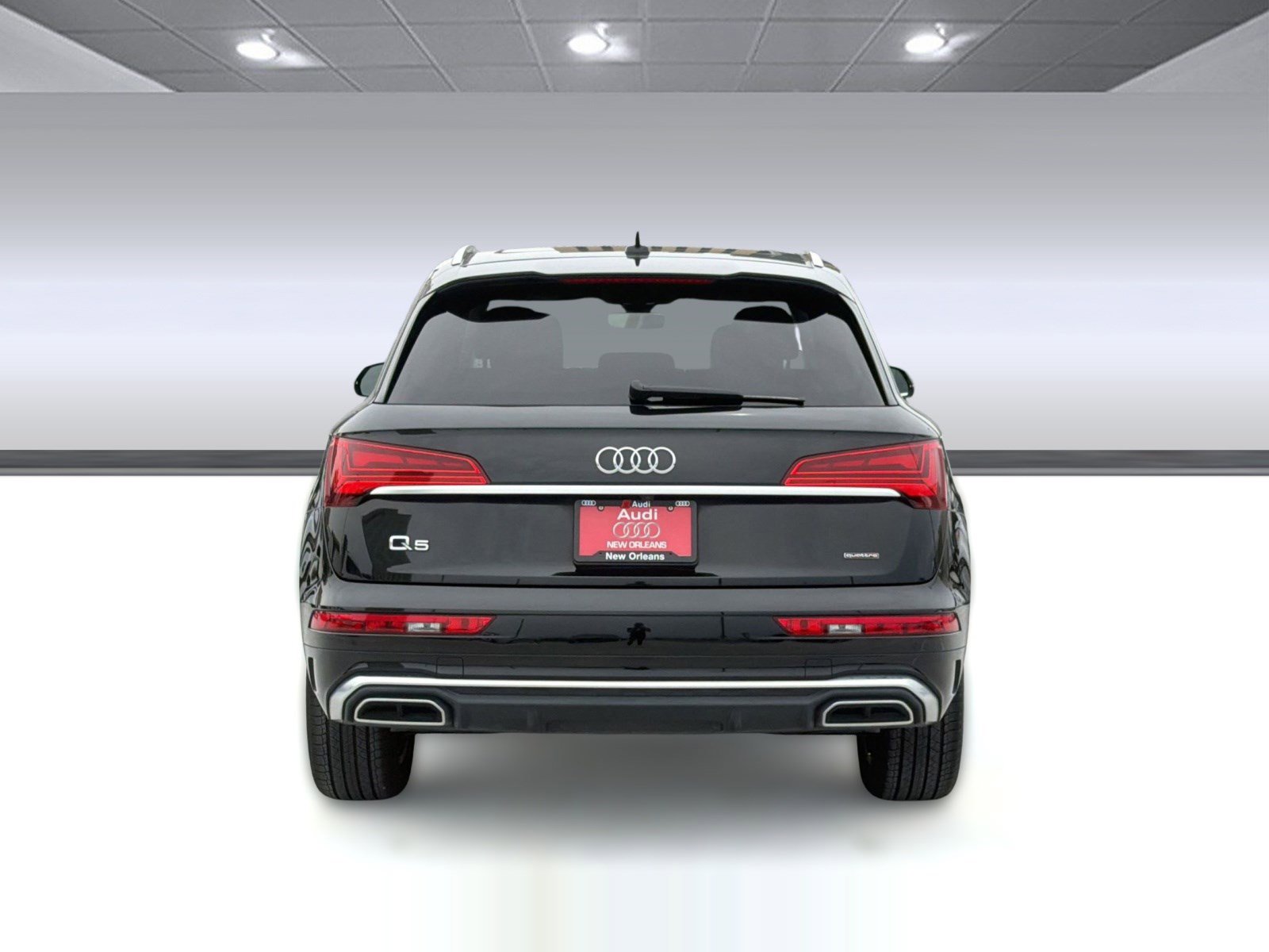 Used 2023 Audi Q5 2.0T Premium Plus w/ Premium Plus Package AWD/4WD image 4