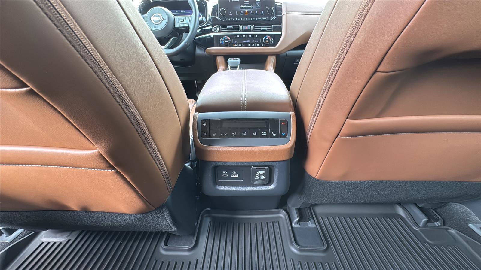 Used 2024 Nissan Pathfinder Platinum w/ Cargo Package AWD/4WD image 23