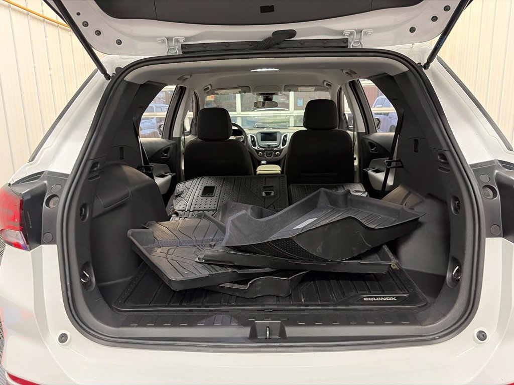 Used 2024 Chevrolet Equinox LS w/ LPO, Floor Liner Package FWD image 19