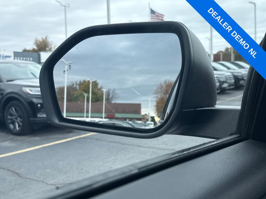 Used 2023 Ford Explorer XLT w/ Equipment Group 202A image 31