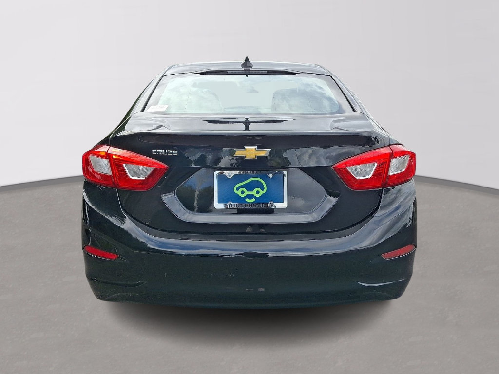 Certified 2017 Chevrolet Cruze LS FWD image 5
