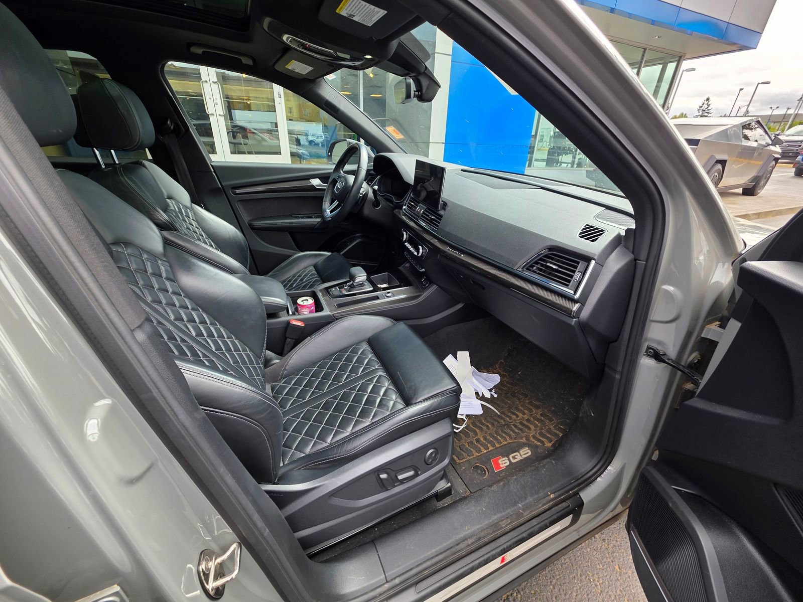Used 2021 Audi SQ5 Prestige w/ Prestige Package image 22