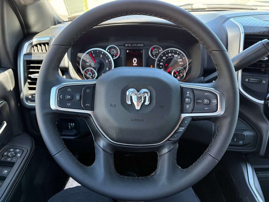 New 2026 RAM 3500 Big Horn AWD/4WD image 20