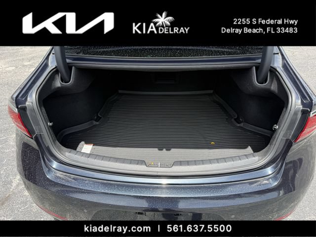 Used 2017 Kia Cadenza Technology FWD image 8