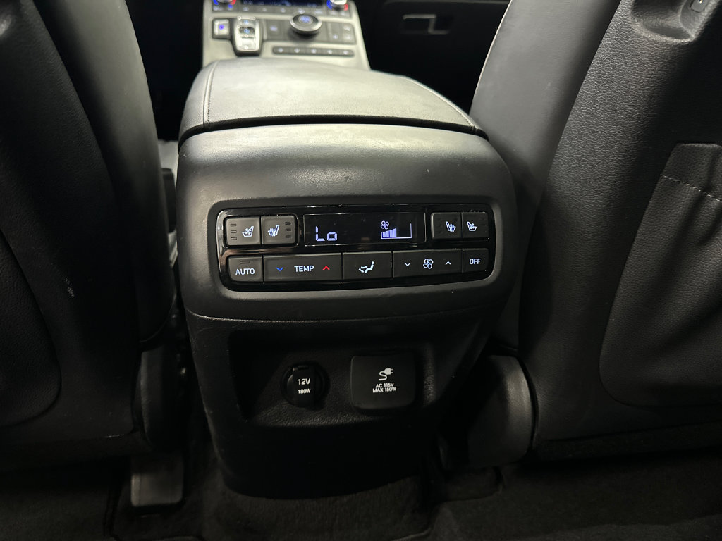 Used 2023 Hyundai Palisade SEL w/ Premium Package FWD image 23