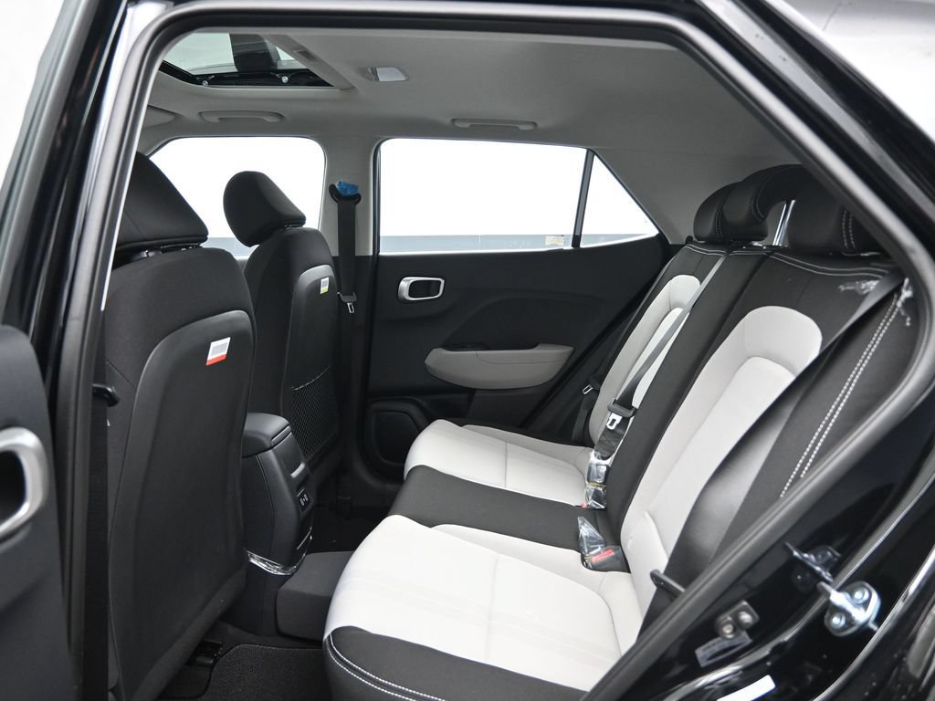 New 2026 Hyundai Venue SEL FWD image 24