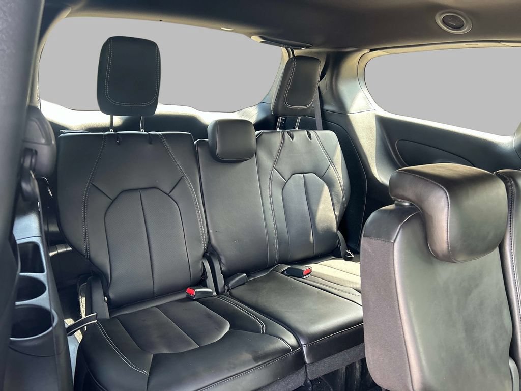 Used 2026 Chrysler Pacifica Select FWD image 19