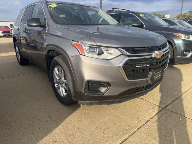 Used 2020 Chevrolet Traverse LS image 17