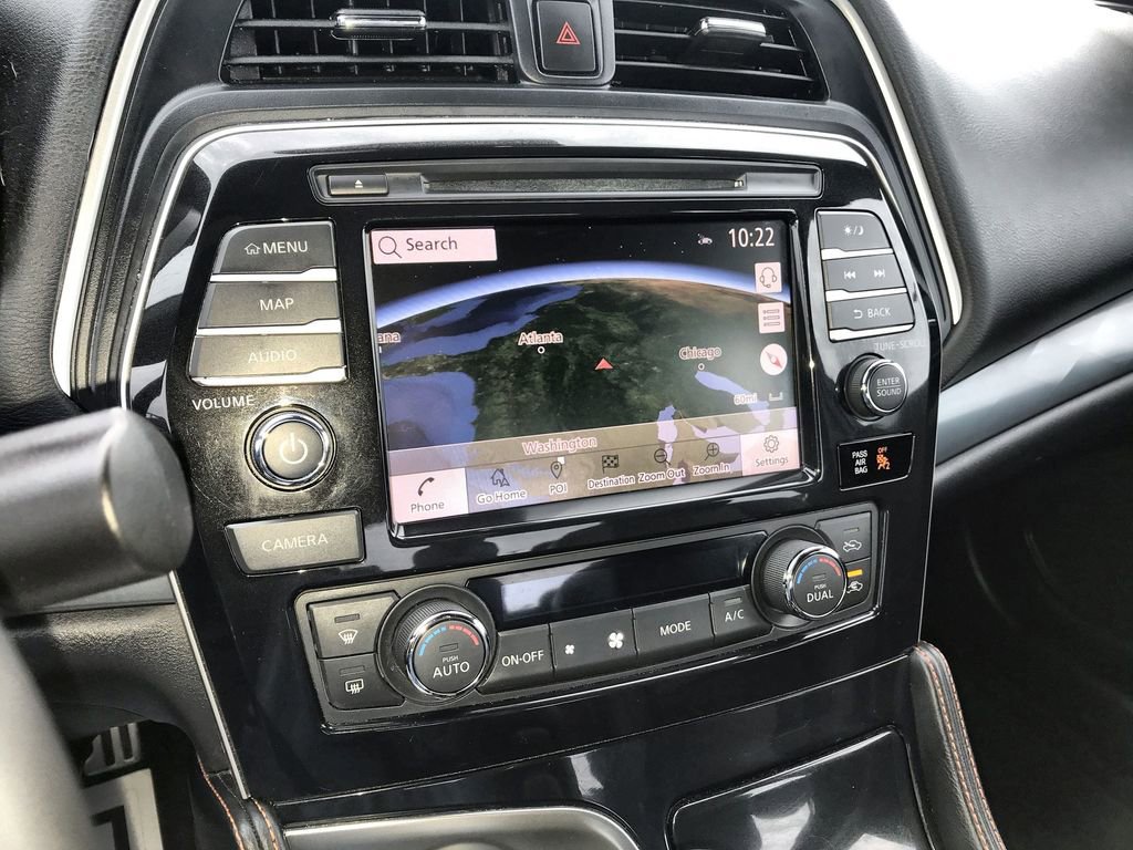 Used 2023 Nissan Maxima SR w/ Sport Mat Group image 16