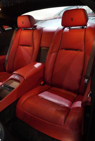 Used 2015 Rolls-Royce Wraith image 26