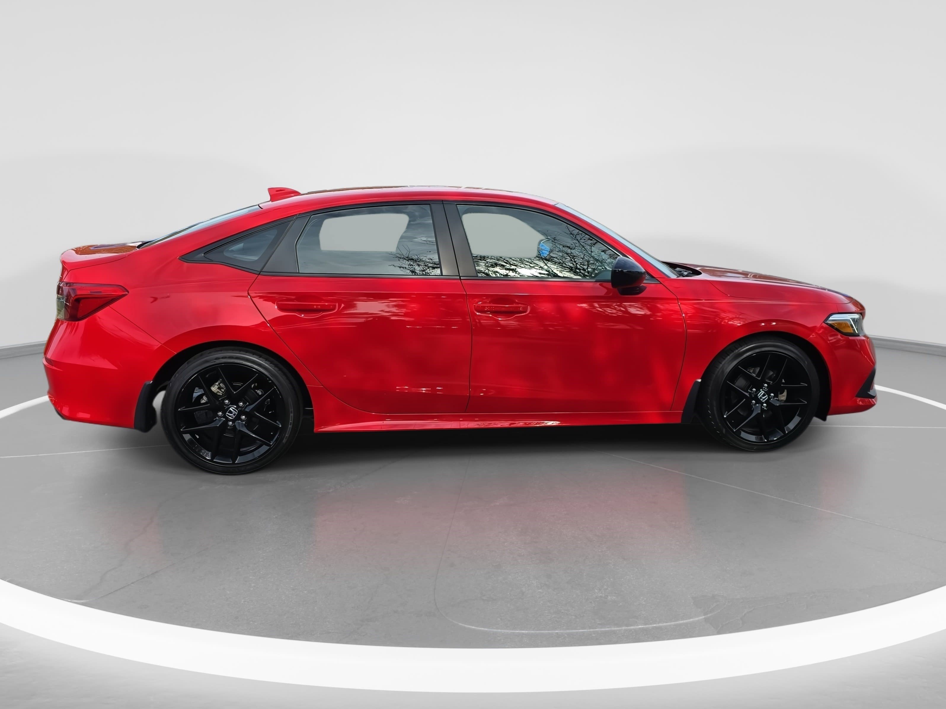 Used 2023 Honda Civic Sport image 4