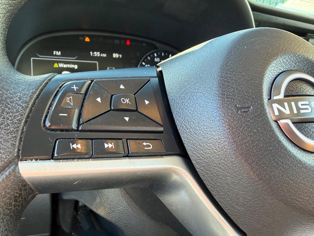 Used 2022 Nissan Kicks SV image 28