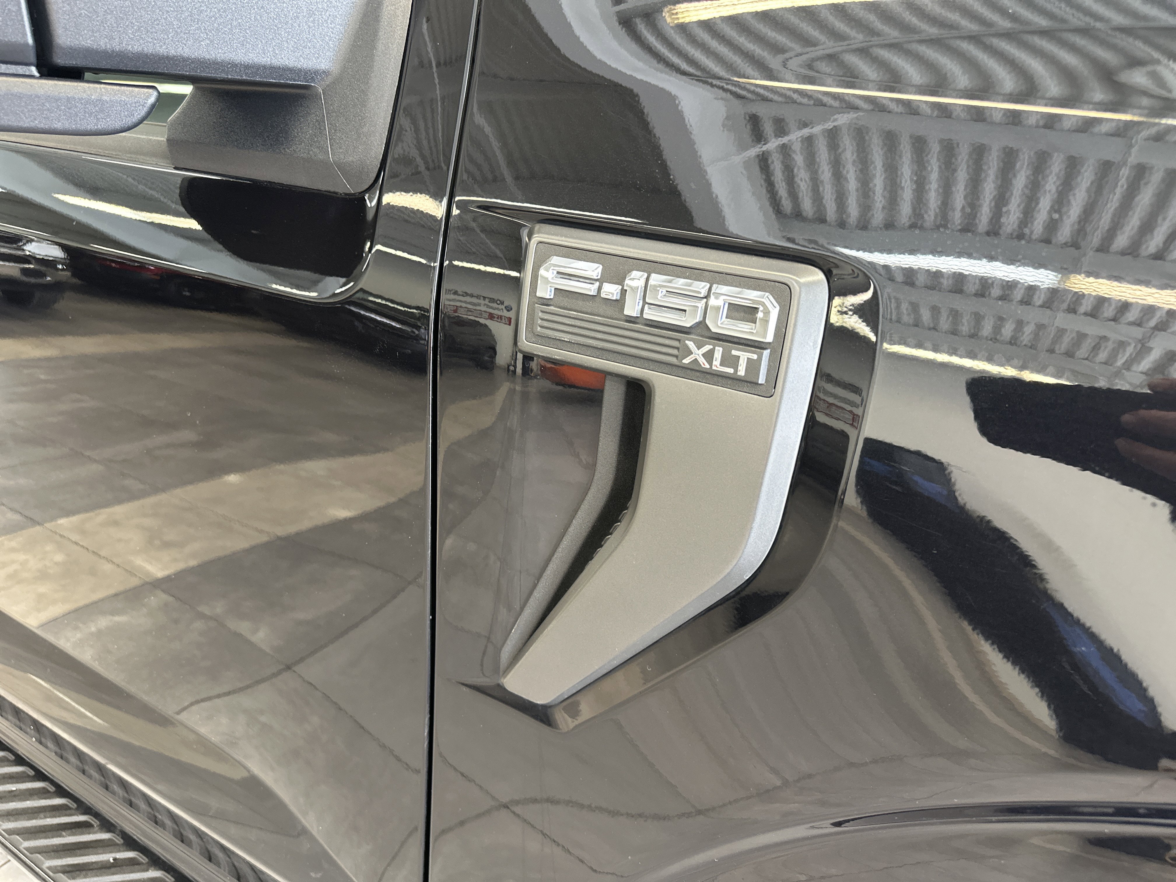 Used 2023 Ford F150 XLT w/ Equipment Group 302A High image 11