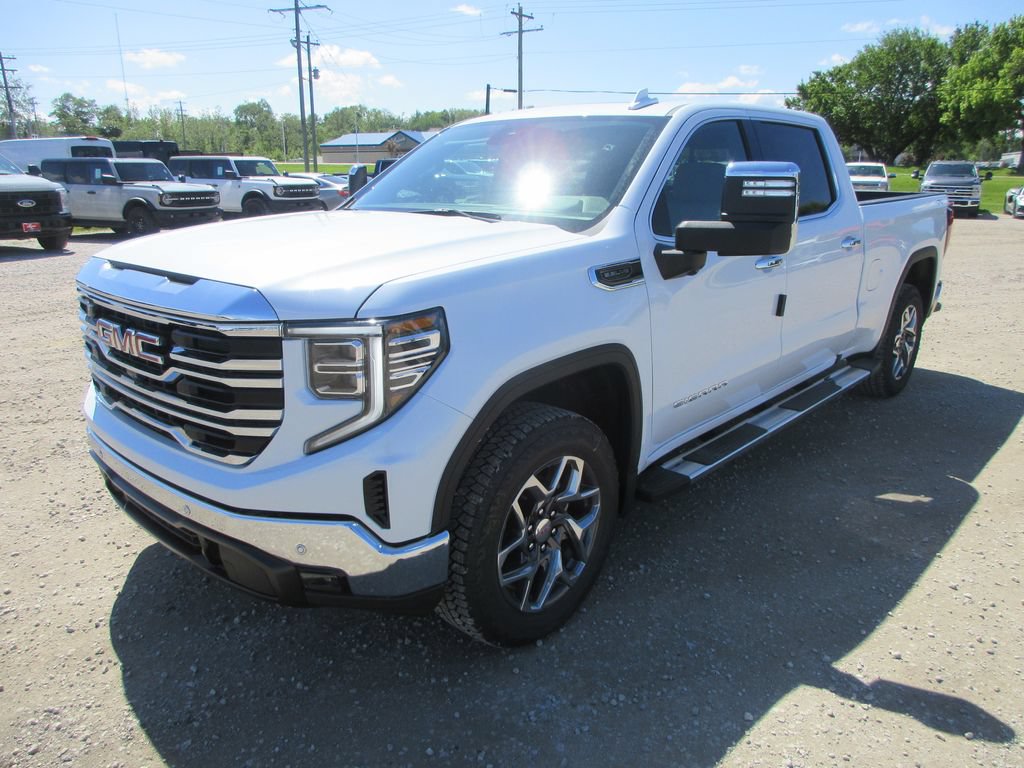 New 2026 GMC Sierra 1500 SLT w/ SLT Premium Plus Package AWD/4WD image 12