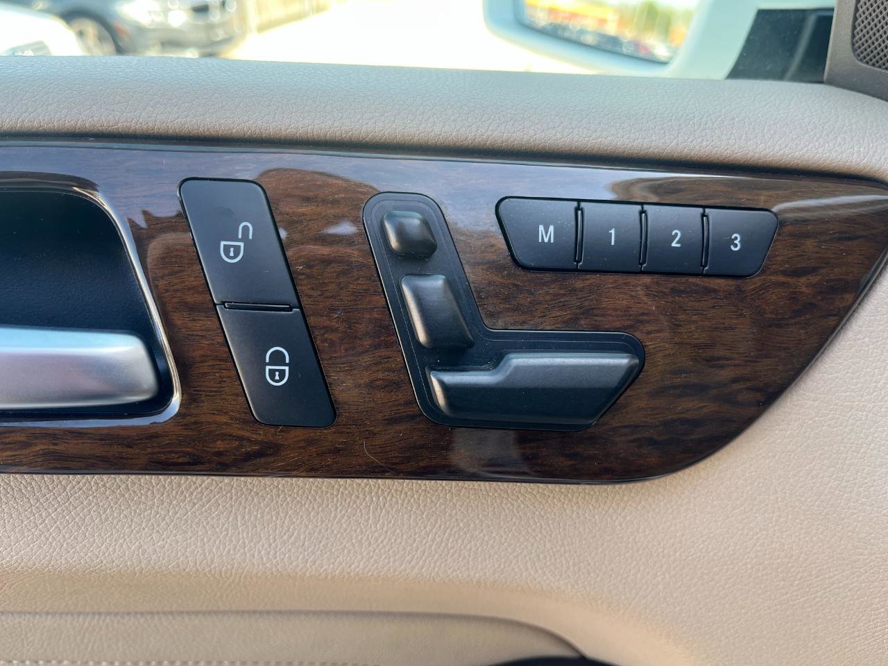 Used 2013 Mercedes-Benz ML 350 BlueTEC 4MATIC image 22