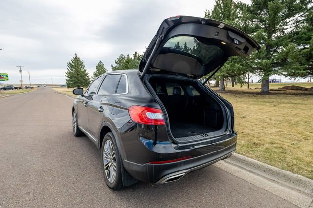 Used 2017 Lincoln MKX Reserve image 10