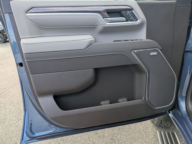 New 2026 Chevrolet Silverado 2500 LTZ w/ LTZ Plus Package AWD/4WD image 9