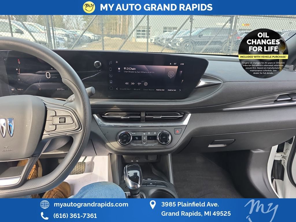 Used 2024 Buick Envista Preferred w/ Convenience II Package image 19