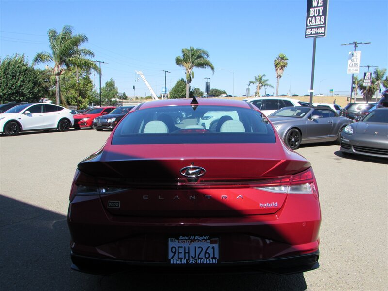 Used 2023 Hyundai Elantra Limited FWD image 8