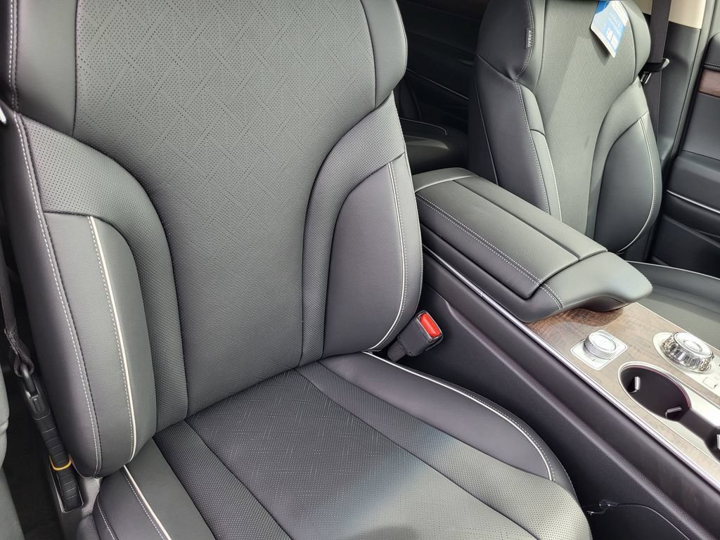 New 2026 Genesis GV80 2.5T Prestige AWD/4WD image 15