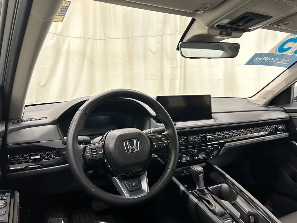 Certified 2025 Honda Accord Touring image 15