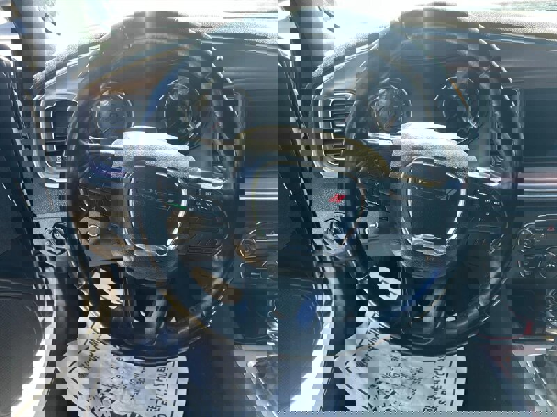 Used 2019 Dodge Charger SXT image 13